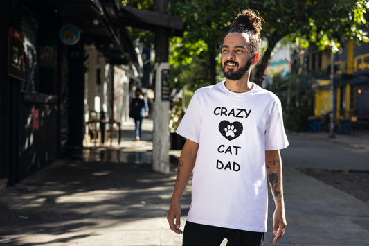 CRAZY CAT DAD Unisex Softstyle T-Shirt